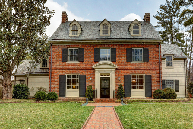 110 West Hillcrest Avenue Richmond, Virginia