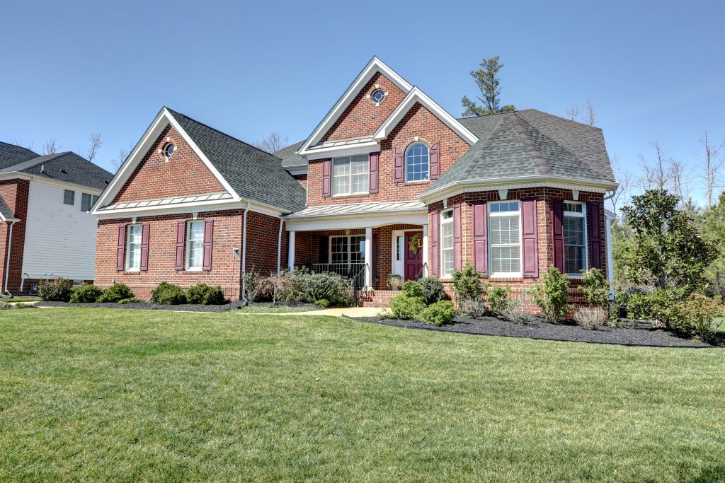 6618 Buglers Trail Lane Moseley, Virginia