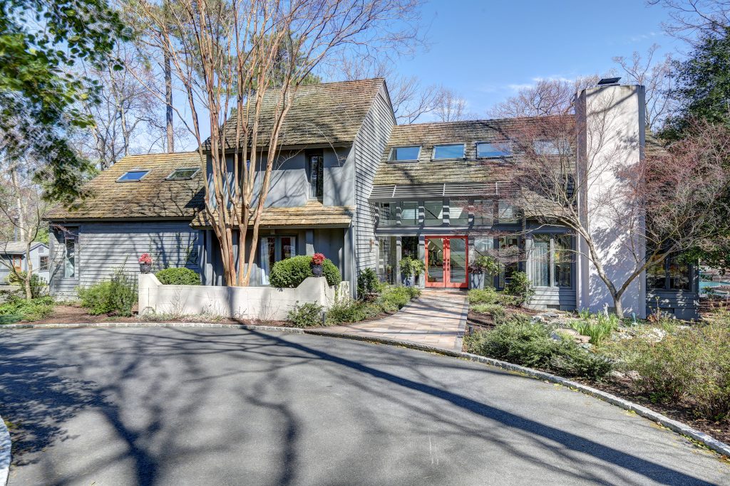 9300 S. Mooreland Road Henrico, Virginia