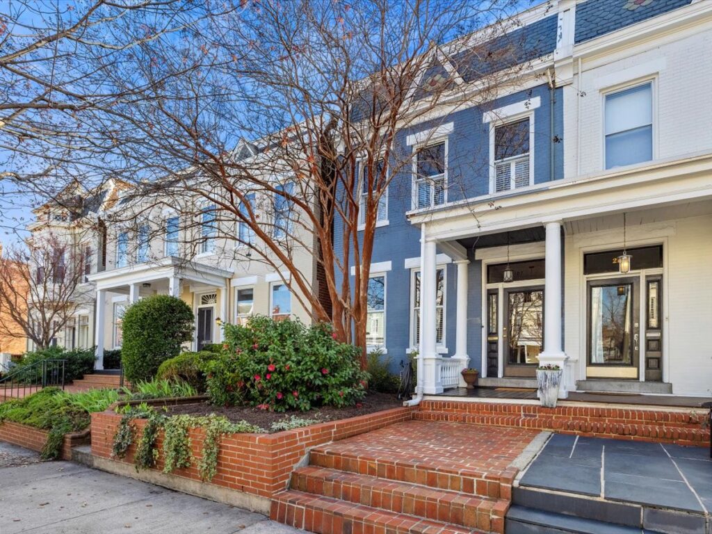 2107 Stuart Avenue Richmond, Virginia