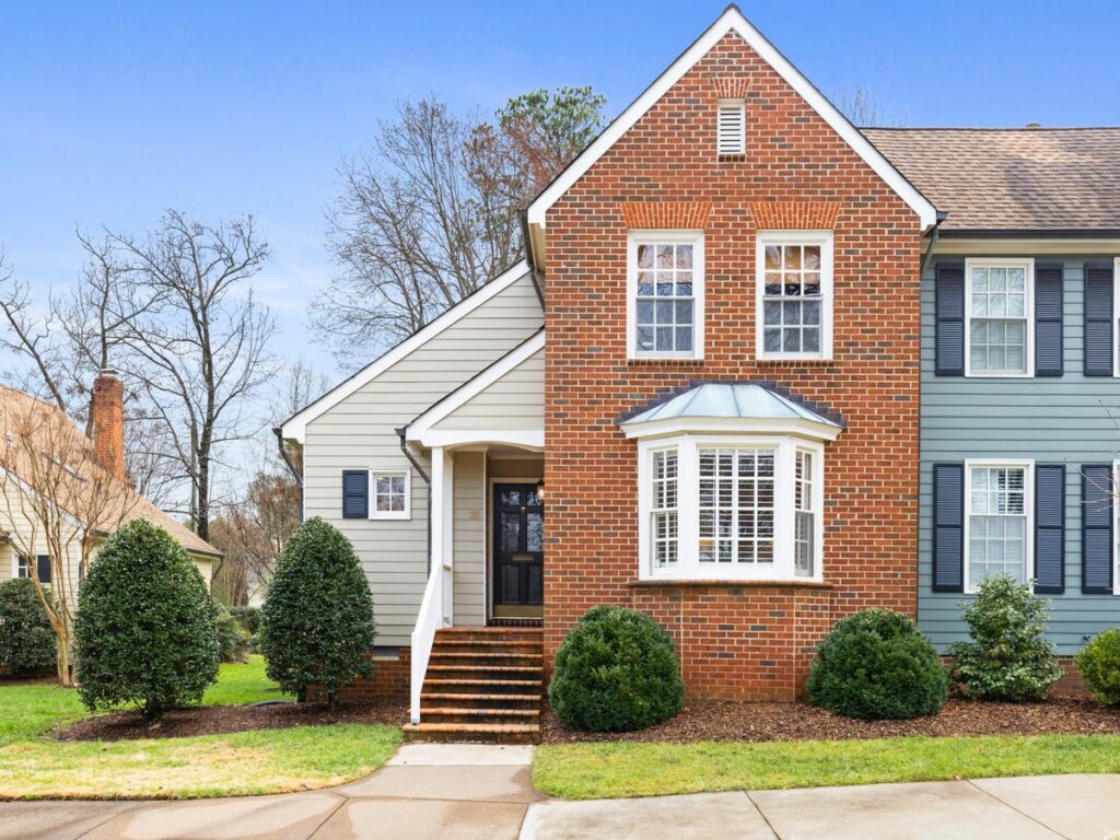 33 Hampton Commons Terrace Richmond, Virginia