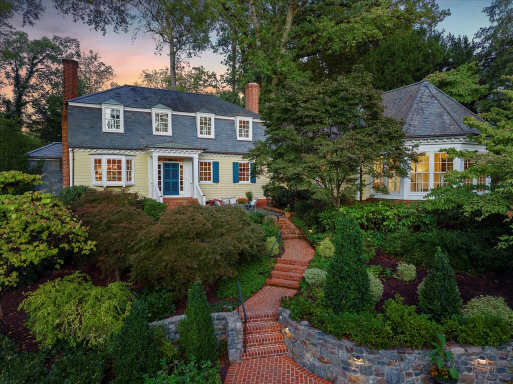 6134 Saint Andrews Circle Richmond, Virginia 23226-The Steele Group Sotheby's International Realty | Dedicated Real Estate Professionals