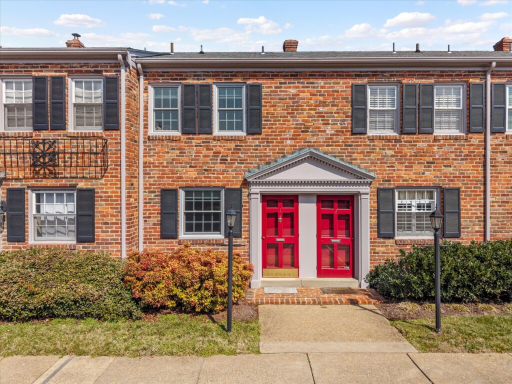 401 N. Hamilton Street, Unit I Richmond, Virginia 23221-The Steele Group Sotheby's International Realty | Dedicated Real Estate Professionals