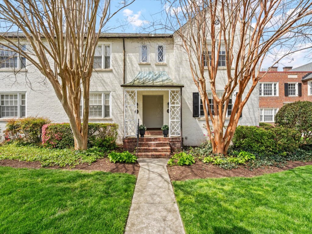 32 West Lock Lane Richmond, Virginia 23226-The Steele Group Sotheby's International Realty | Dedicated Real Estate Professionals